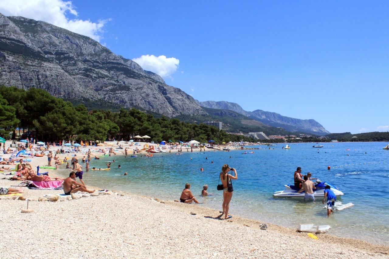 Family Friendly Apartments With A Swimming Pool Makarska - 19147 Exterior photo